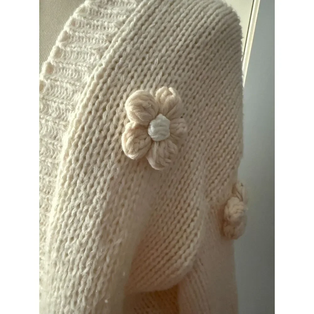 Anthropologie Chunky 3D floral knit Cardigan - Picture 5 of 7